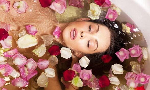 bathing with oil for breast enlargement